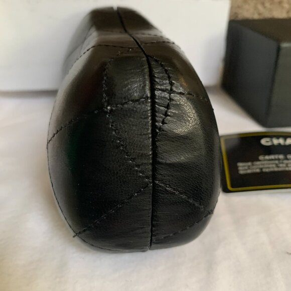 Chanel Black Clamshell Sunglasses Case With Storage Box. - Picture 7 of 12